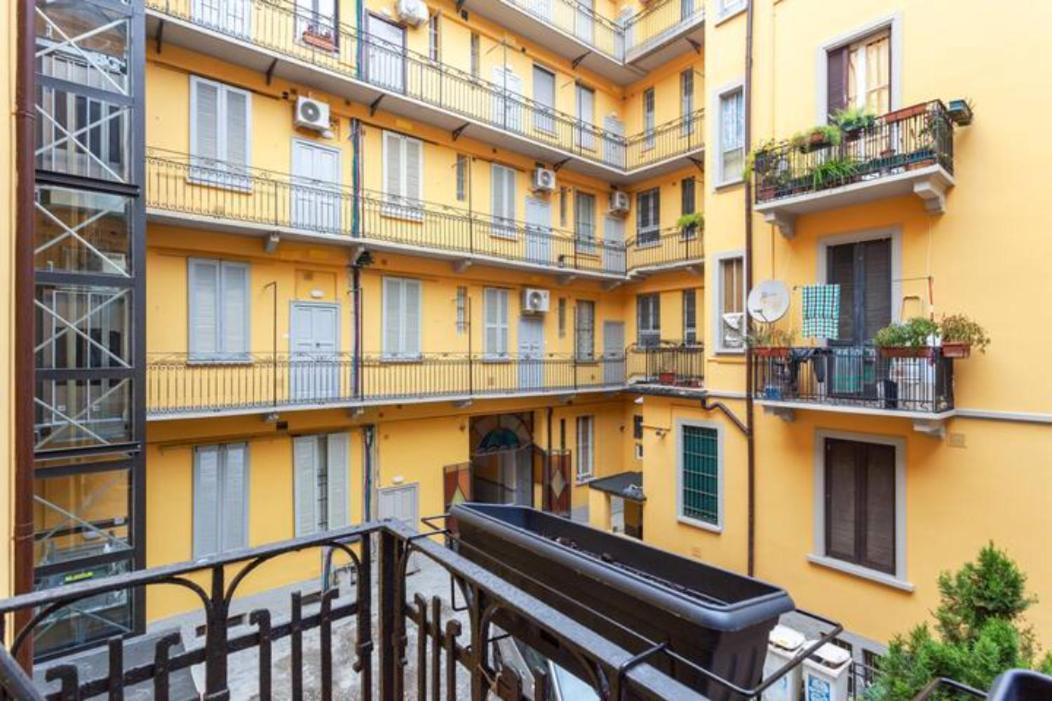Isola And Zara Comfortable Apartment Milan Luaran gambar