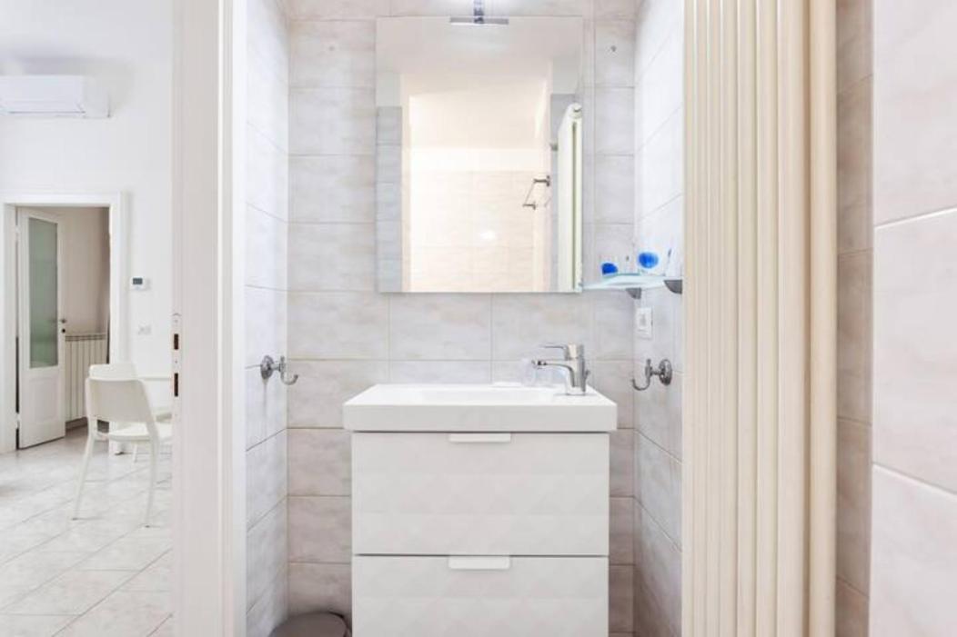 Isola And Zara Comfortable Apartment Milan Luaran gambar