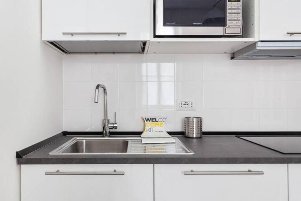 Isola And Zara Comfortable Apartment Milan Luaran gambar